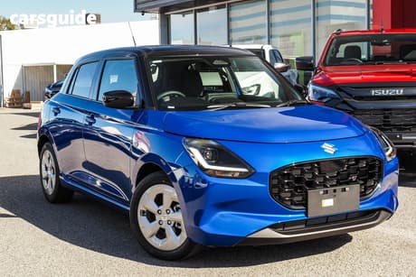 White 2025 Suzuki Swift Hatchback Hybrid