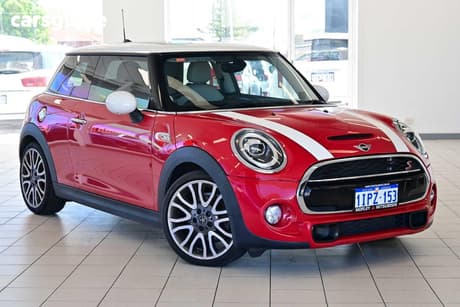 Red 2019 Mini Cooper Hatchback S 3D Hatch