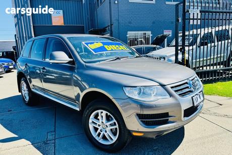 Grey 2007 Volkswagen Touareg Wagon V6 Tdi