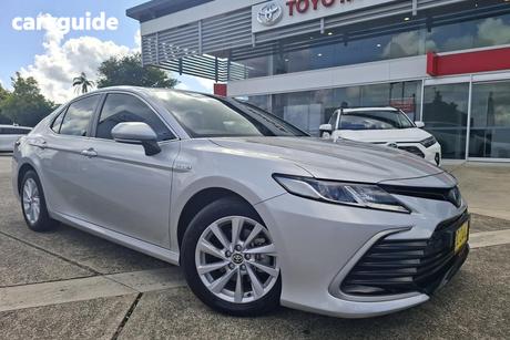 Silver 2021 Toyota Camry Sedan Ascent