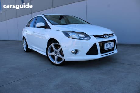 White 2014 Ford Focus Sedan Titanium