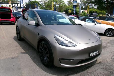 Silver 2023 Tesla Model Y Wagon Performance