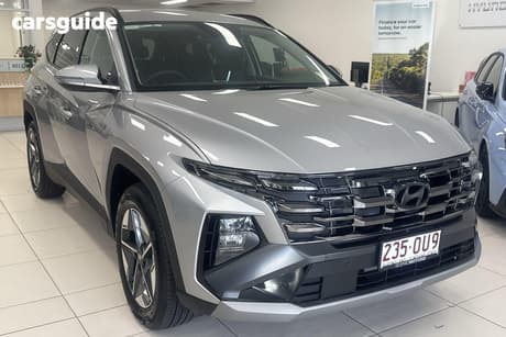 Silver 2025 Hyundai Tucson Wagon Elite (Fwd)