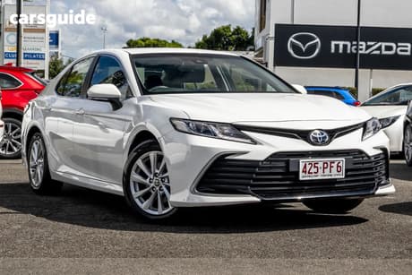White 2022 Toyota Camry Sedan Ascent