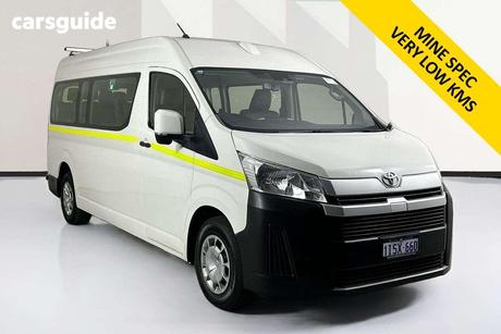 White 2021 Toyota HiAce Bus Slwb Commuter (12 Seats)