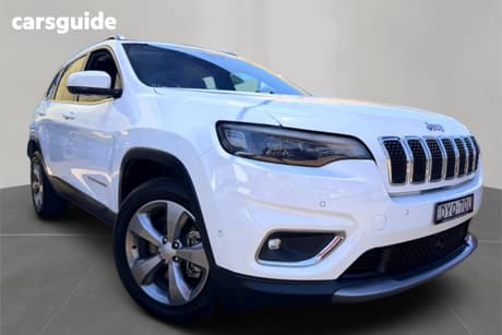 White 2018 Jeep Cherokee Wagon Limited (4X4)