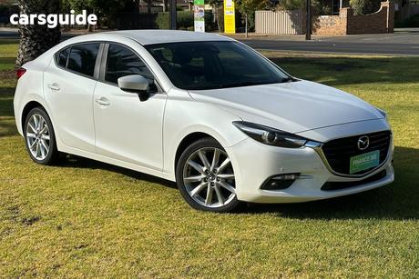 White 2018 Mazda 3 Sedan Sp25 Gt