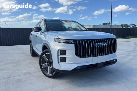 Silver 2025 Jaecoo J7 Wagon Shs Summit