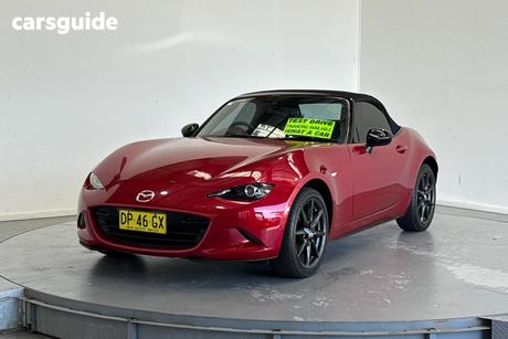 Red 2016 Mazda MX-5 Roadster