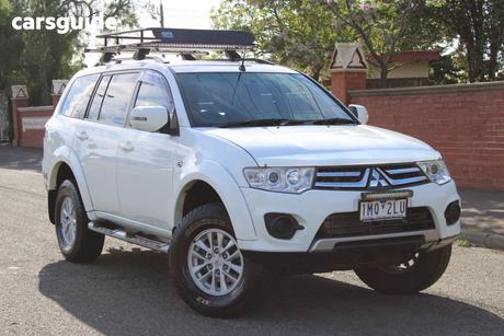 White 2014 Mitsubishi Challenger Wagon (4X4)