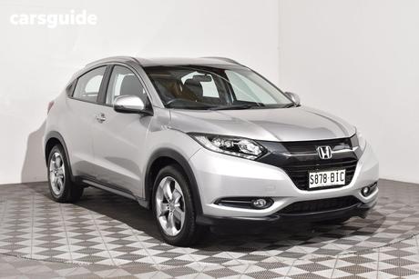 Silver 2015 Honda HR-V Wagon Vti-S