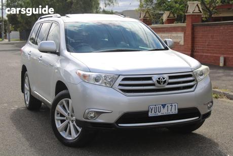 Silver 2011 Toyota Kluger Wagon Grande (4X4)