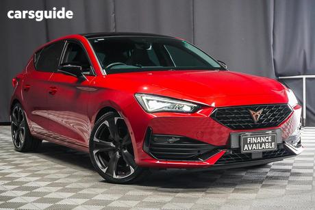 Red 2022 Cupra Leon Hatchback Vz