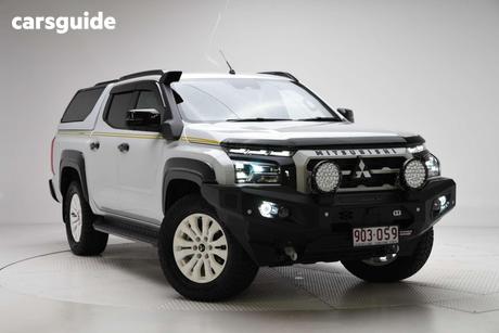 White 2025 Mitsubishi Triton Double Cab Pick Up Gsr (4X4)