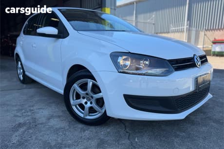 White 2014 Volkswagen Polo Hatchback 77 Tsi Comfortline