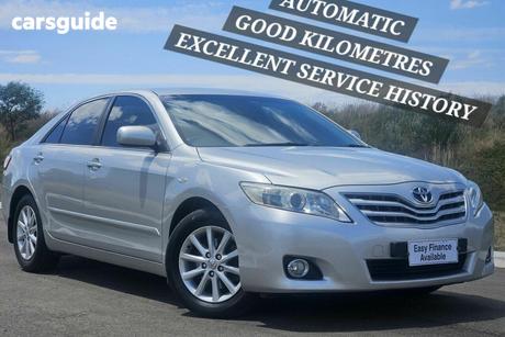 Silver 2009 Toyota Camry Sedan Ateva