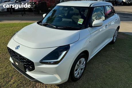 White 2025 Suzuki Swift Hatchback Hybrid