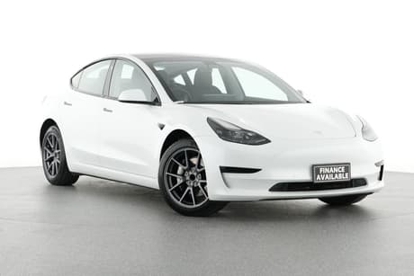 White 2022 Tesla Model 3 Sedan Rear-Wheel Drive