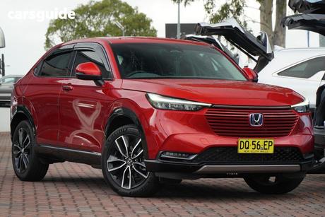 Red 2023 Honda HR-V Wagon E:Hev L