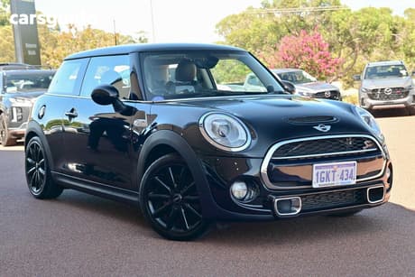 Black 2017 Mini Cooper Hatchback S