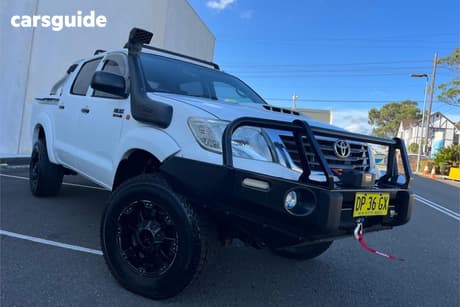 White 2012 Toyota Hilux Dual Cab Pick-up Sr (4X4)
