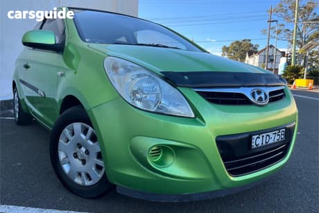 Green 2012 Hyundai I20 Hatchback Active