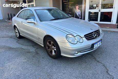 Silver 2004 Mercedes-Benz CLK240 Coupe Avantgarde