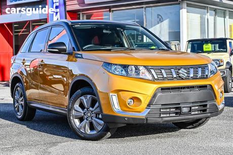 Yellow 2025 Suzuki Vitara Wagon Turbo Allgrip