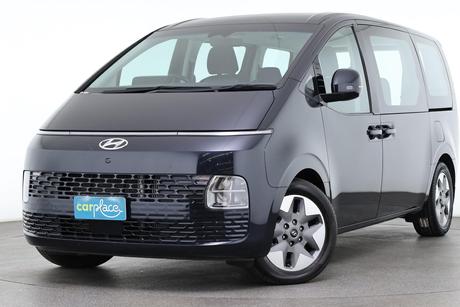 Blue 2022 Hyundai Staria Wagon