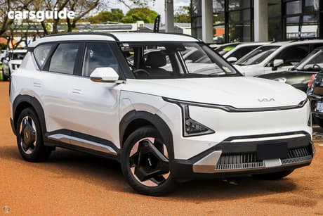 White 2025 Kia EV5 Wagon Air 2Wd Sr