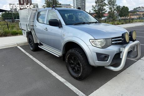 Silver 2015 Mitsubishi Triton Cab Chassis Glx (4X4)