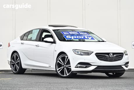 White 2018 Holden Calais Liftback V
