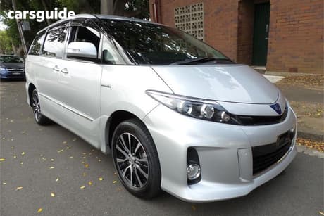 Silver 2014 Toyota Estima Commercial 4WD