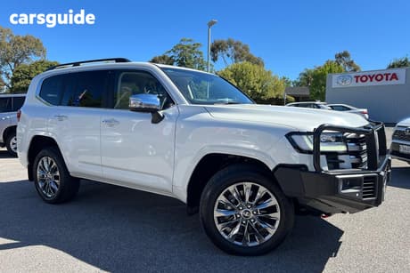 White 2022 Toyota Landcruiser Wagon Lc300 Sahara Zx (4X4)