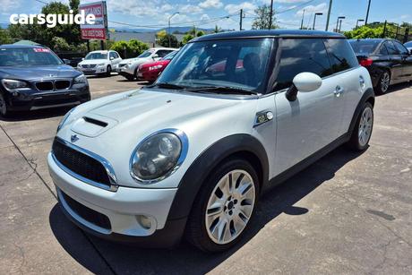 White 2009 Mini Hatch Hatch COOPER S F