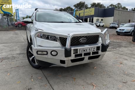 White 2016 Kia Sorento Wagon Sli (4X4)