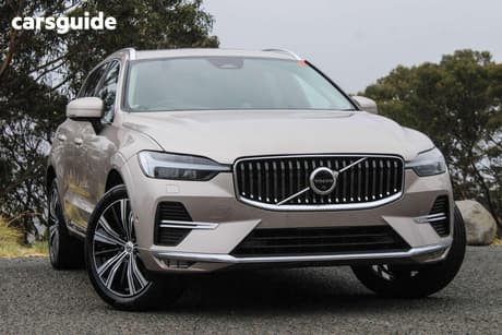 Beige 2023 Volvo XC60 Wagon Ultimate B5 Bright Mhev