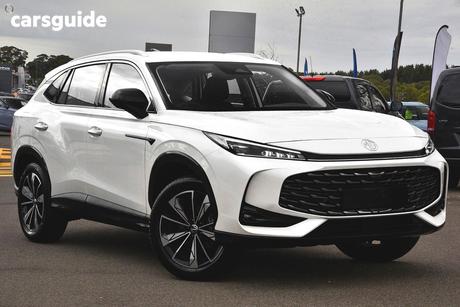 White 2025 MG HS Wagon Excite