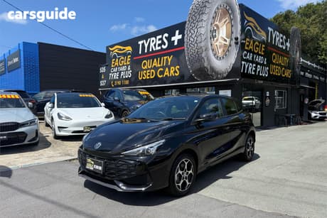 Black 2024 MG MG3 Hatchback Essence