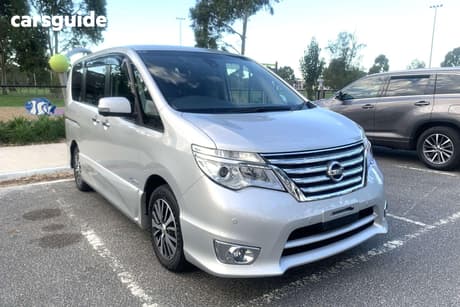 Silver 2014 Nissan Serena SUV HIGHWAY STAR