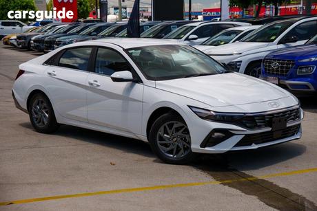 White 2025 Hyundai I30 Sedan Elite Hev 1.6P Dct