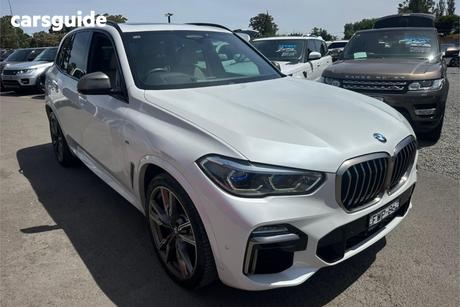 White 2019 BMW X5 Wagon M50D