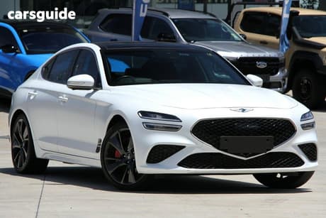 White 2021 Genesis G70 Sedan 2.0T Sport Line