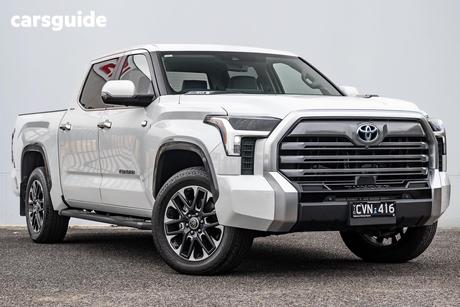 White 2024 Toyota Tundra Dual Cab Pick-up Limited