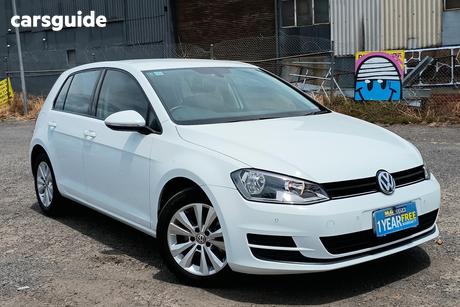 White 2014 Volkswagen Golf Hatchback 90 Tsi Comfortline