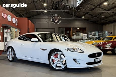 White 2014 Jaguar XKR Coupe 5.0 Sc V8