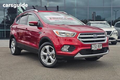 Red 2016 Ford Escape Wagon Trend (Awd)