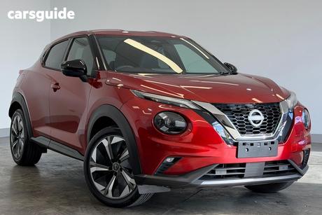 Red 2024 Nissan Juke Hatchback St-L