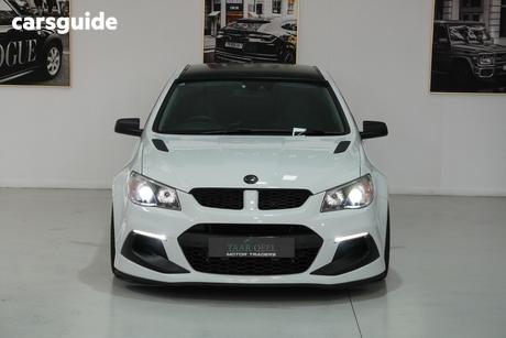 White 2017 HSV Clubsport Sedan R8 Lsa