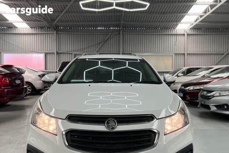 White 2015 Holden Cruze Sportswagon Cd
